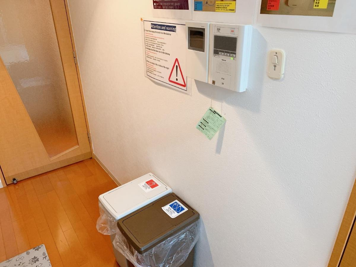 Prestige accommodation - Vacation STAY 12035 Osaka Buitenkant foto